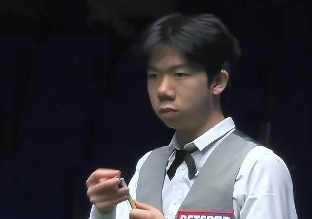 审查成为常 审查成为常